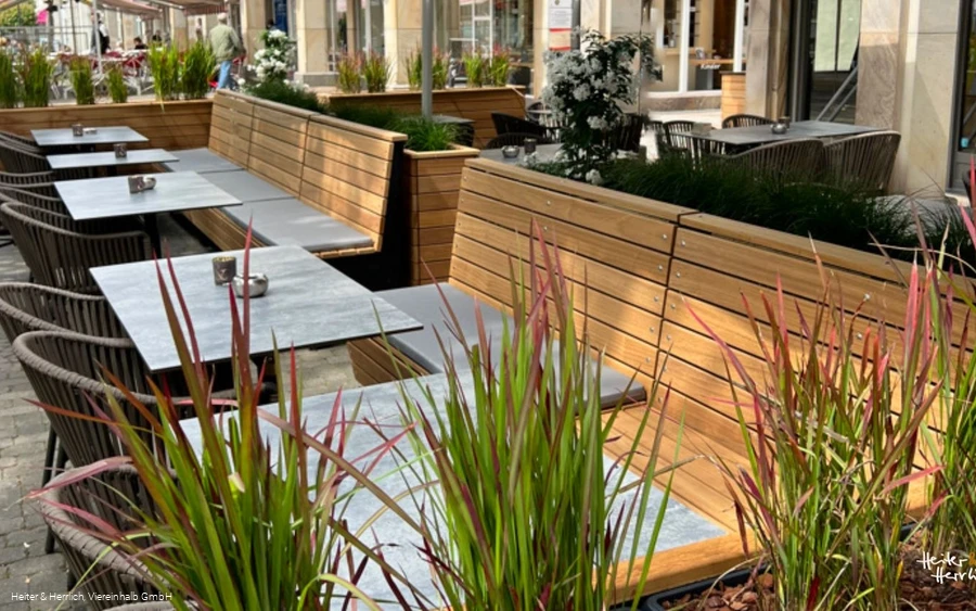 Außenbereich Heiter & Herrlich