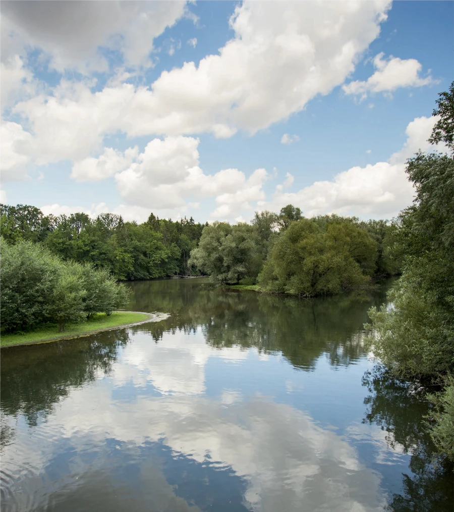 Spiegelungen klein.png