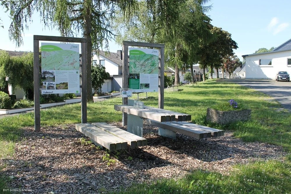 Wanderparkplatz Schützenhalle